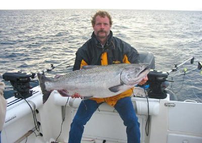 Foghorn Fishing Charters - Salmon Fishing